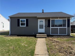 612 Kirkwood Dr, Fairborn, OH