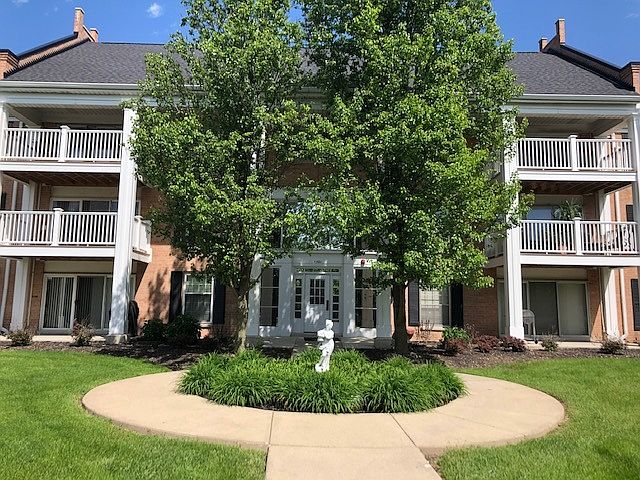 1st image of 5501 Carriageway Dr APT 305A