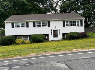 140 Warren Ave, Tiverton, RI 02878