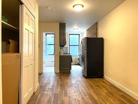 Rented by Oxford Property Group | media 41