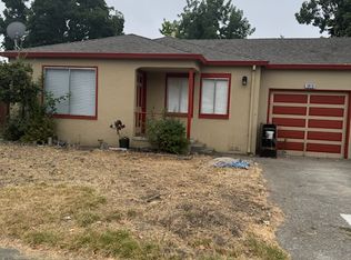 1010 Pressley St, Santa Rosa, CA 95404