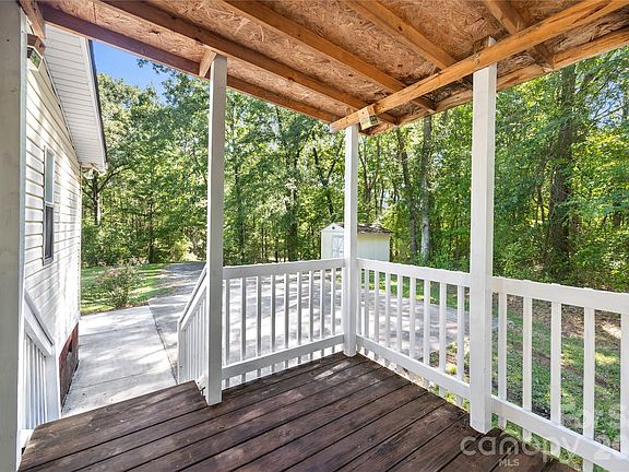 3rd image of 2349 Brown Creek Church Rd