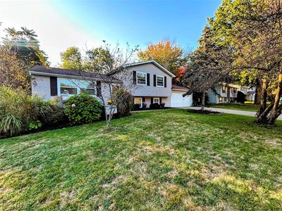 4350 Sunnyview Dr, Uniontown, OH, 44685