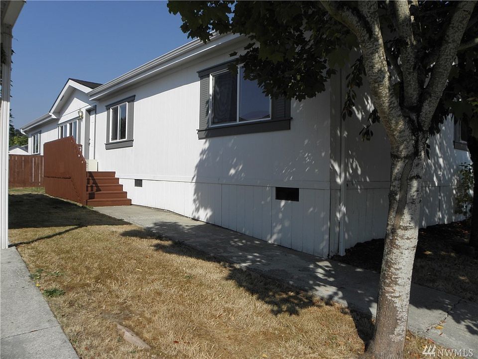 1st image of 5711 100th St NE Unit 77