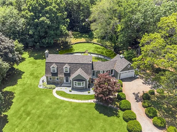 730 Victory Hwy, North Smithfield, RI 02896