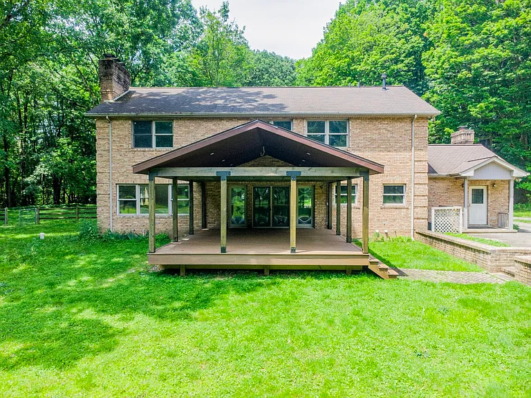3423 Yellow Creek Rd — Photo 108