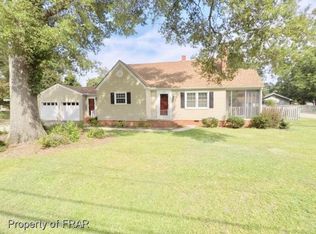 816 Atkinson St, Laurinburg, NC 28352