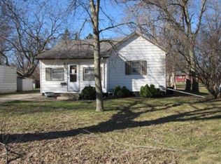507 N Elm St, Marshall, MN 56258