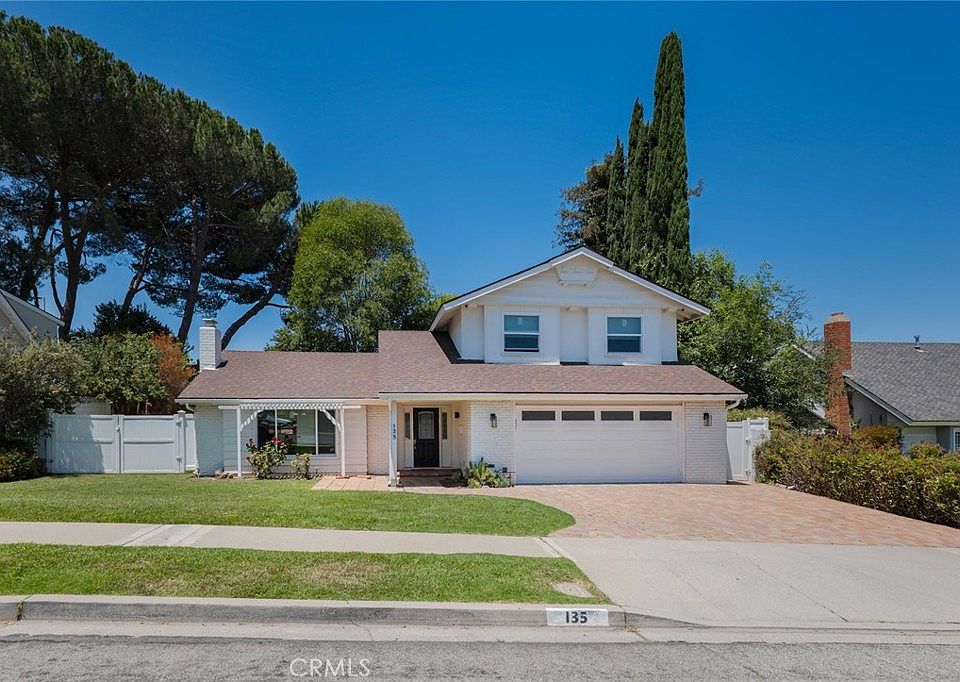 1st image of 135 Lupe Ave