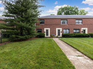 634 Blenheim Rd #634, Columbus, OH 43214