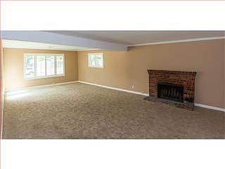 3rd image of 5990 Mohawk Dr
