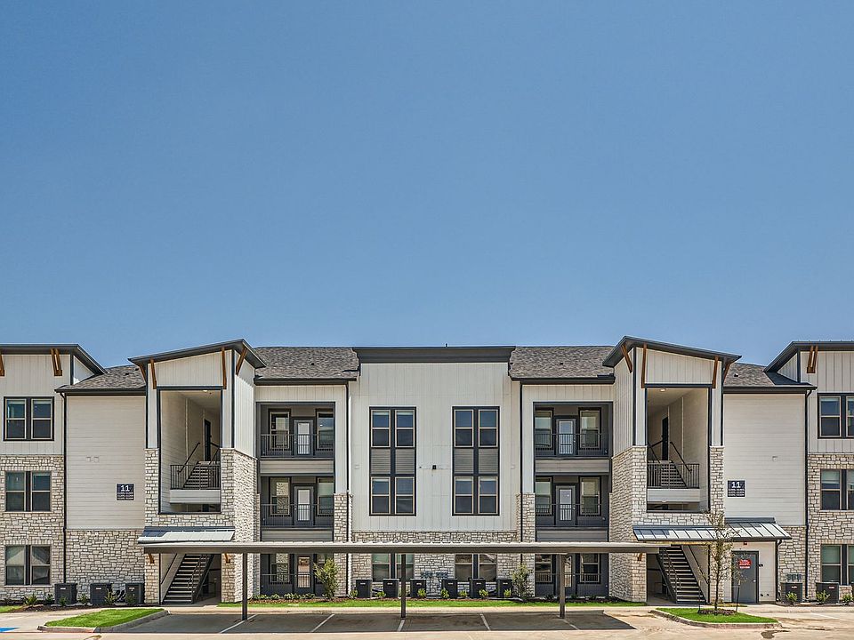 Building Photo 5