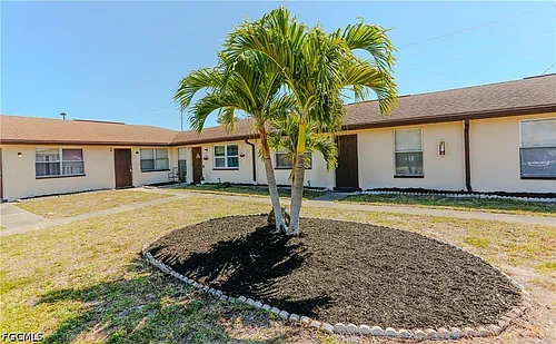 3307 SE 15th Pl #8 Photo 1