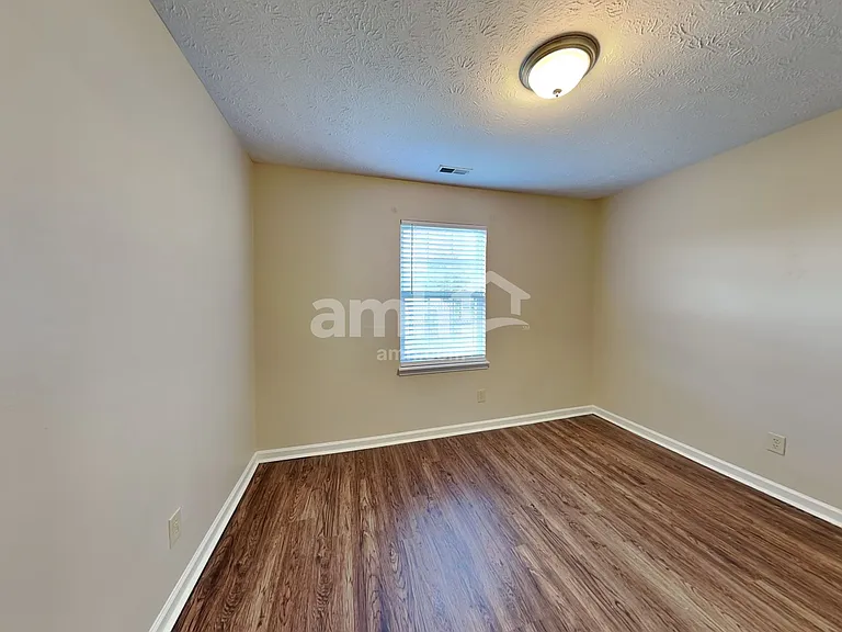 10393 Buell Ct — Photo 16