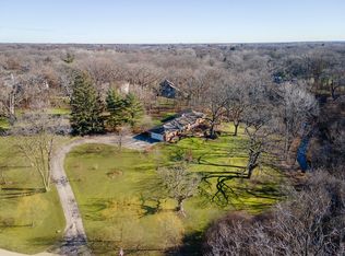 21071 N Valley Rd, Kildeer, IL 60047