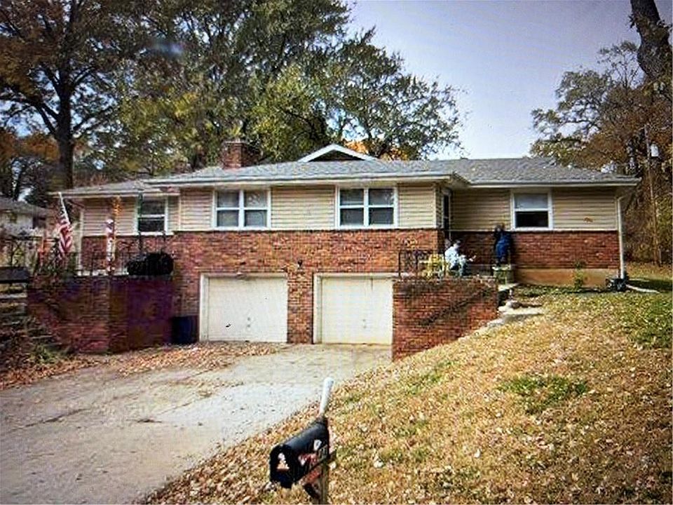 1st image of 2742 N 76th St