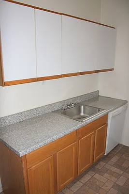 Rented by GreeneTree Management LLC | media 13