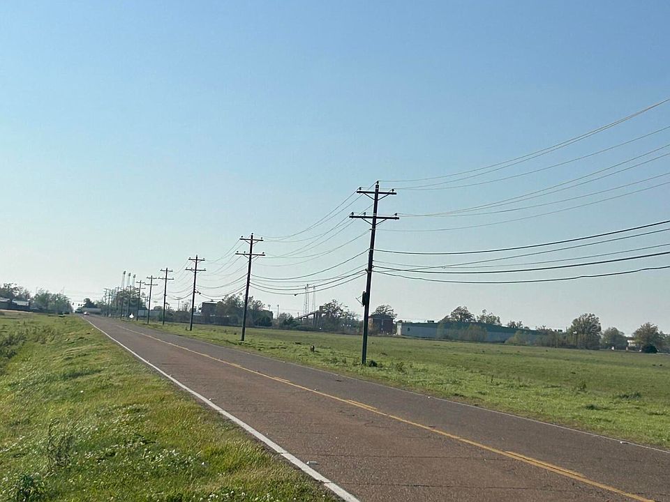 2nd image of Sunflower Rd