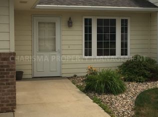 420 N 9th Ave, Brandon, SD 57005