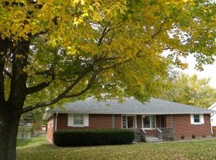 1803 Lynwood Dr, Champaign, IL