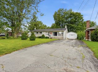 5 Simeon St, Prince Edward County, ON K0K2T0