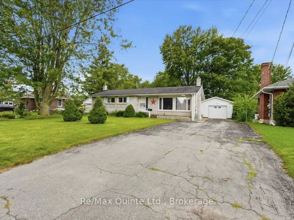 5 Simeon St, Prince Edward County, ON K0K 2T0
