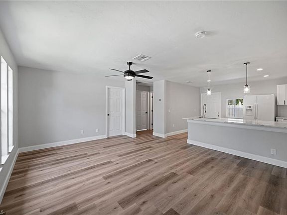 4th image of 51-55 Lake ST #55