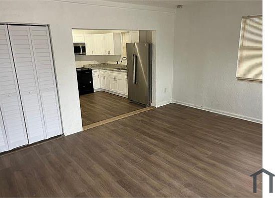 2nd image of 10 NW 71st St #1