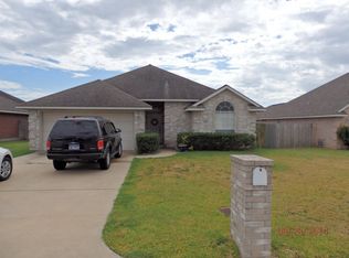 2402 Axis Ct, College Station, TX 77845