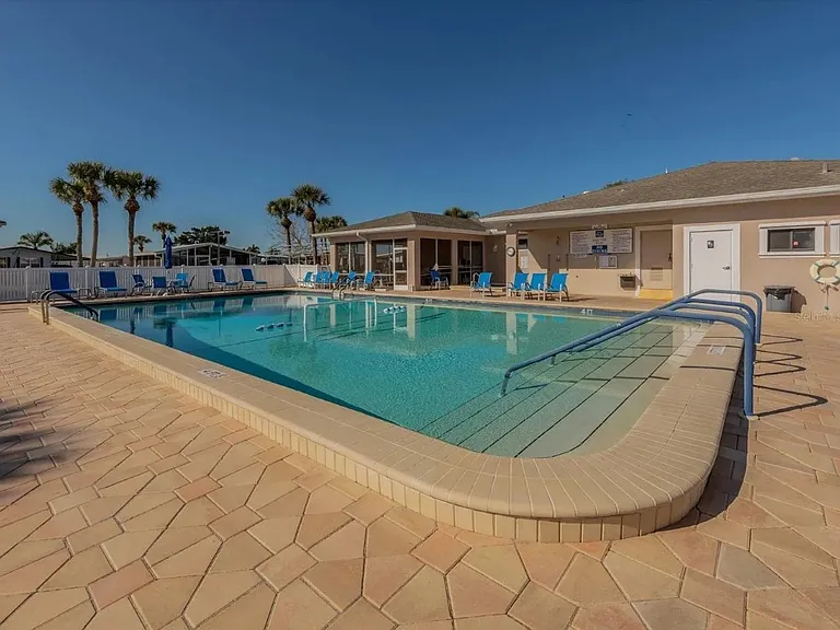 106 Lazy River Rd — Photo 50
