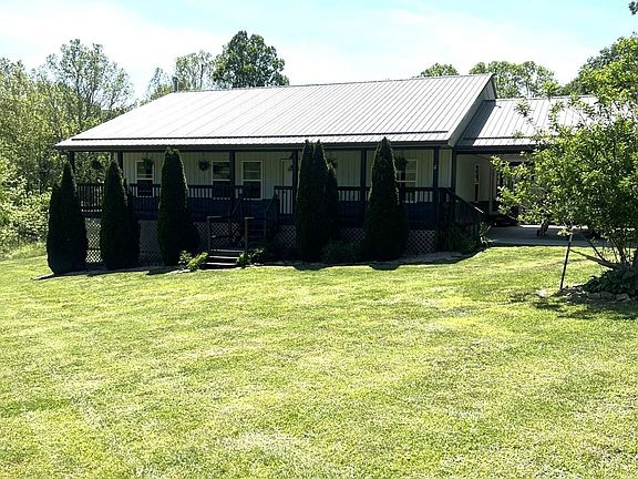 2nd image of 42491 Quail Hollow Ct