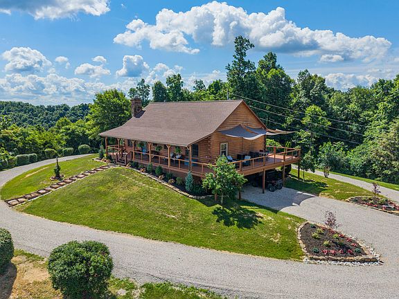 2nd image of 2827 Highway 3447