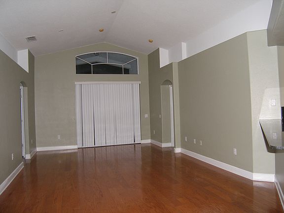 2nd image of 16234 Nottingham Park Way