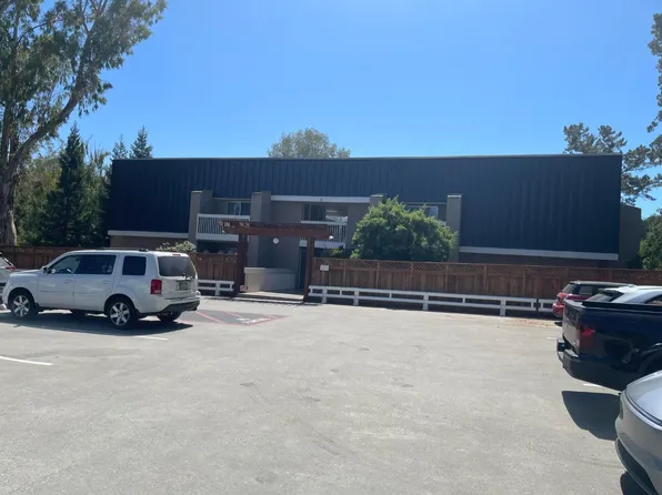 675 Sharon Park Dr APT 322, Menlo Park, CA 94025
