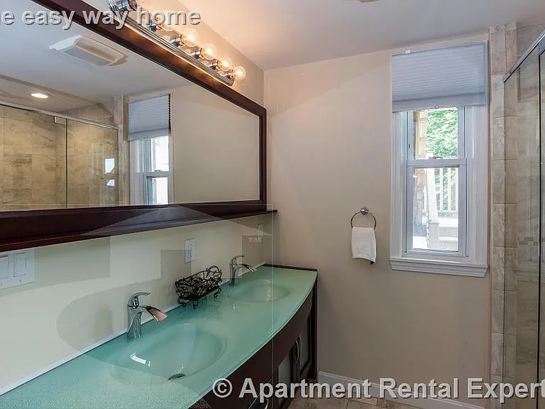 36 Florence St #3 — Photo 3