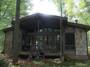 3880 Edgewater Dr, Cheboygan, MI 49721