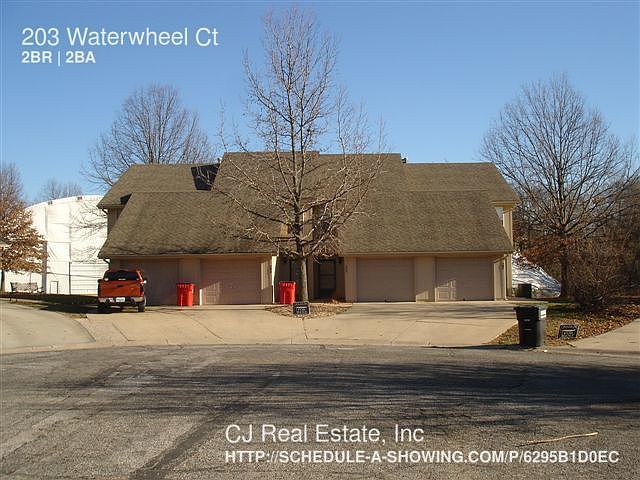 1st image of 203 NW Waterwheel Ct