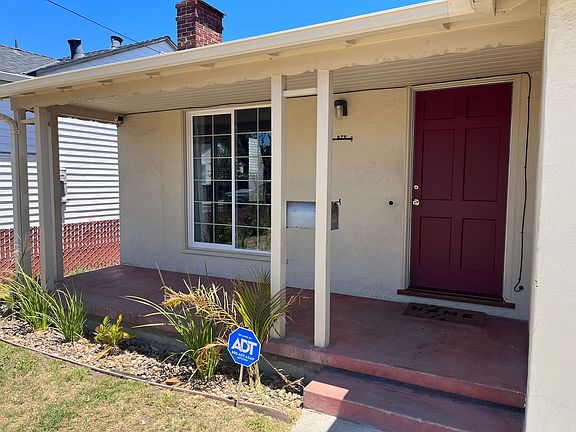 3rd image of 676 31st St