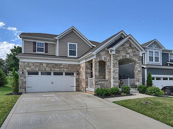 2nd image of 2507 Viola Gill Ln