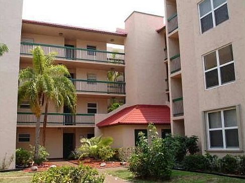1st image of 9411 Evergreen Pl APT 103