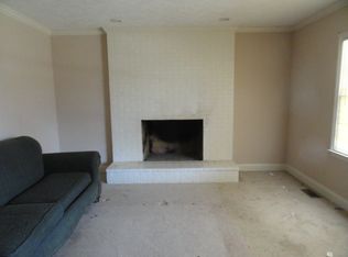 2009 Figsboro Rd, Martinsville, VA 24112