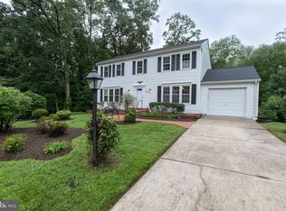 5302 Amber Ct, Burke, VA 22015