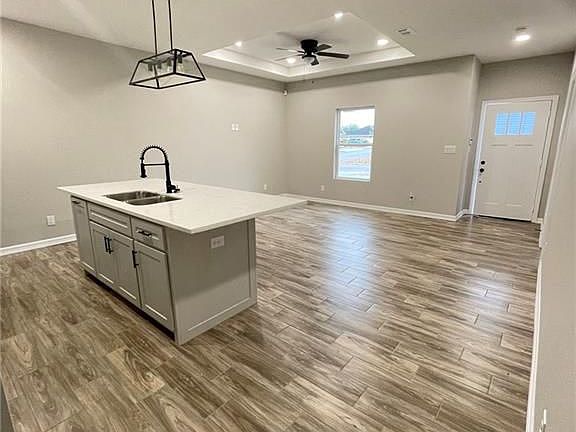 5th image of 512 San Mateo