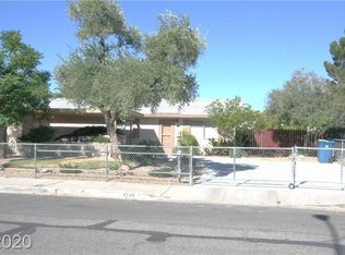 4749 Glenndavis Dr, Las Vegas, NV 89121