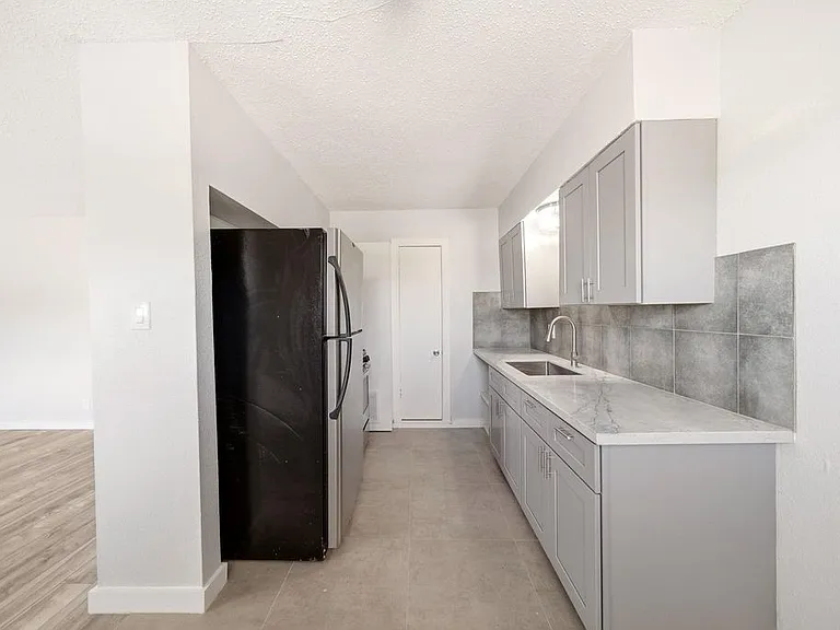 5534 Eskridge St #4 — Photo 5
