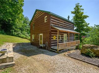 3102 Salt Creek Rd, Nashville, IN 47448