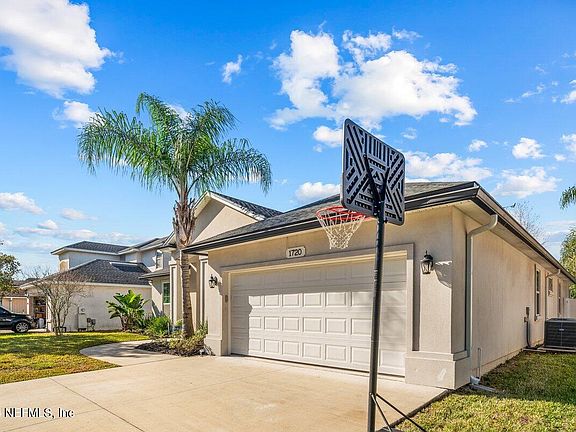3rd image of 1720 TALL TREE Drive E