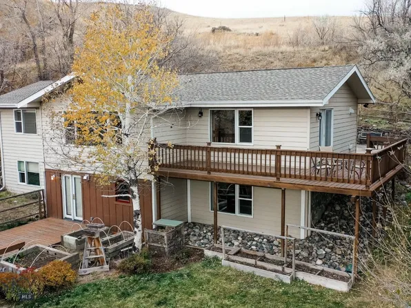 628 N M St, Livingston, MT 59047