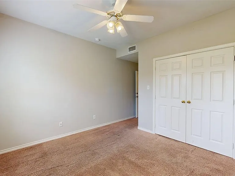 1604 Park Pl — Photo 16