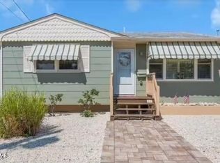 138 10th Ave #2, Seaside Park, NJ 08752